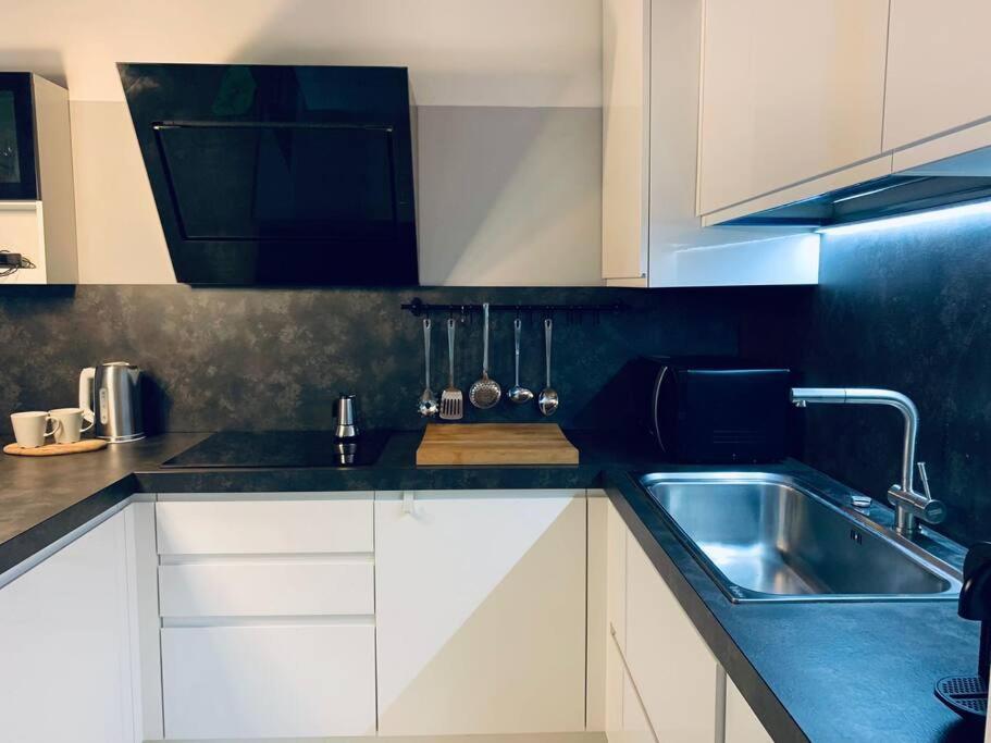 Apartamento Benvenuti In Casa Peluca! Mestre Exterior foto